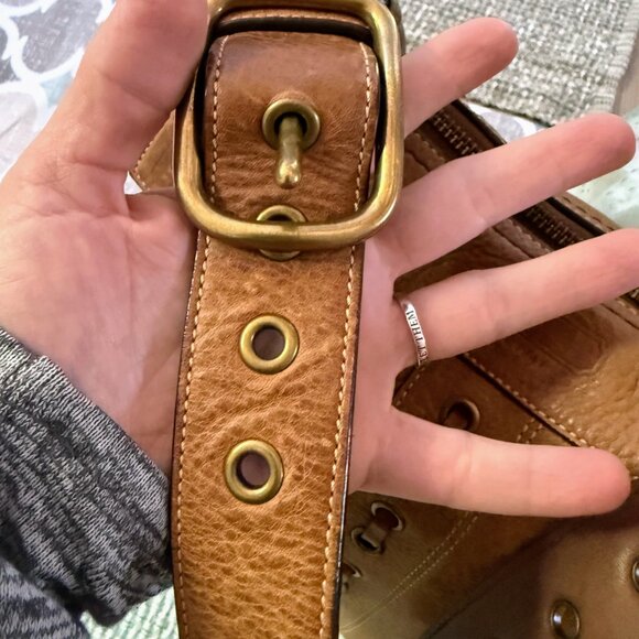 Coach 10399 Signature Shoulder Bag – Immaculate Condition - Picture 9 of 13